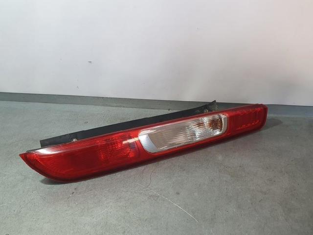 Lampa zespolona tylna prawa 4M5113A602AB FORD