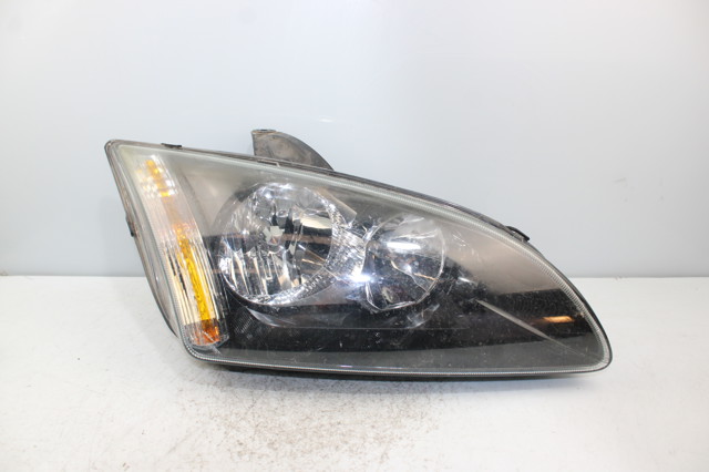 Reflektor prawy 4M5113W029JB FORD