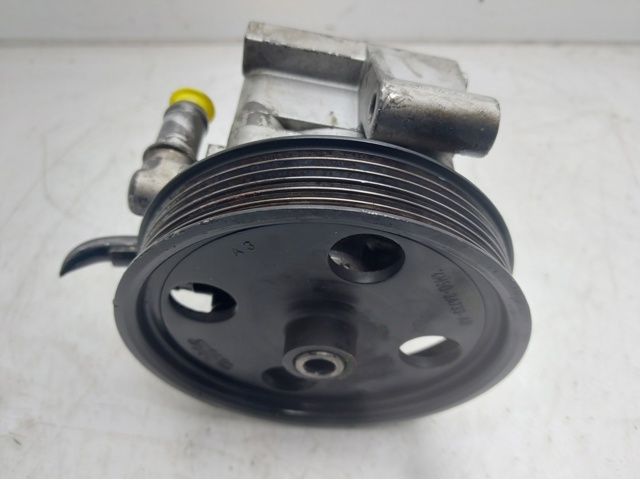 Pompa wspomagania hydraulicznego kierownicy 4M513A696AD FORD