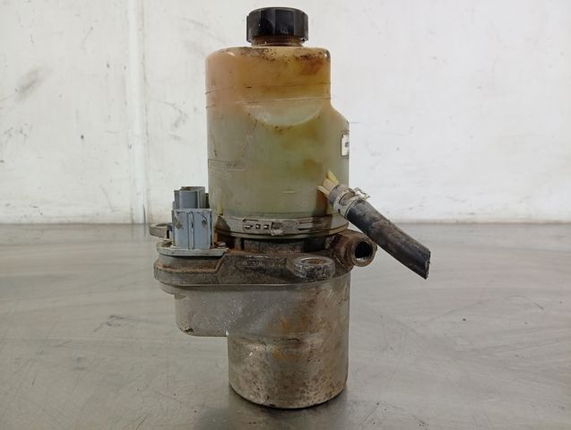 Pompa wspomagania hydraulicznego kierownicy 4M513K514CA FORD