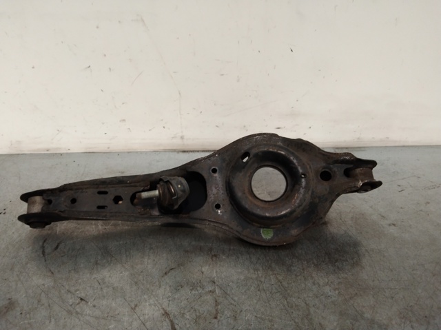 Podkładka (pierścień gumowy) sprężyny tylnej dolny 4M515599AA FORD
