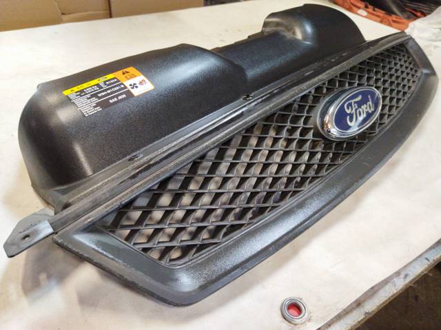 4M518138AE Ford