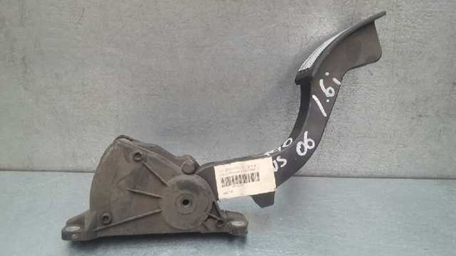 Pedał przyspieszenia (gazu) 4M519F836AH FORD