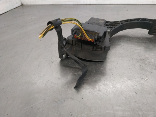 Pedał przyspieszenia (gazu) 4M519F836AH FORD