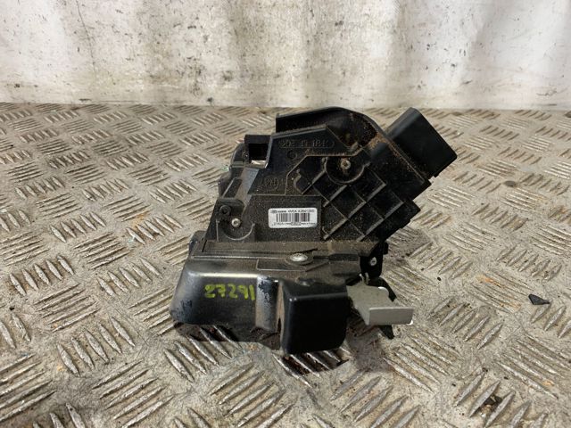 Zamek drzwi tylnych prawych 4M5AA26412BE FORD