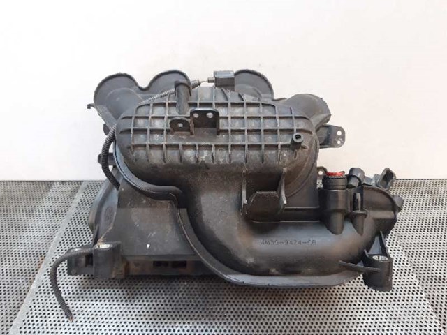 Kolektor ssący Ford Focus 3 CB8