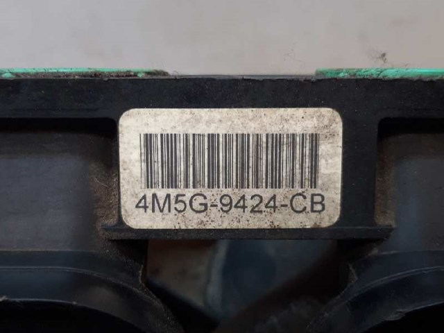 Kolektor ssący Ford Focus 3 CB8