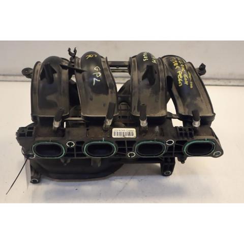 Kolektor ssący Ford Focus 3 CB8