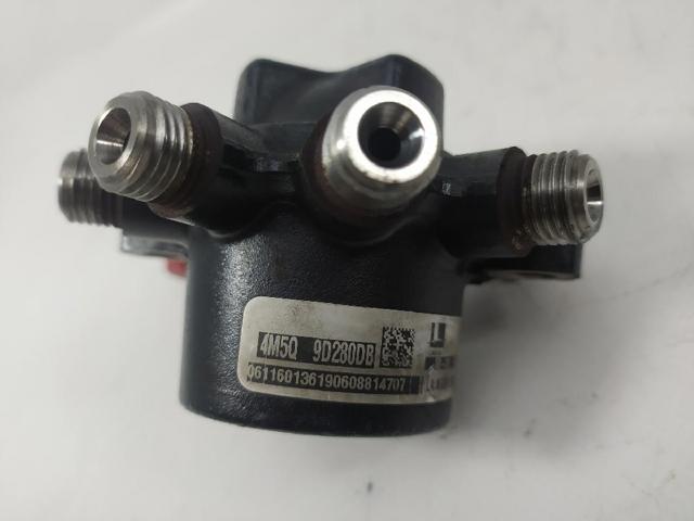 4M5Q9D280DB Ford