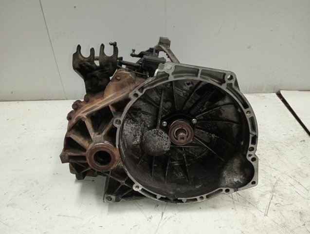 Mechaniczna skrzynia biegów w komplecie 4M5R7002YA FORD