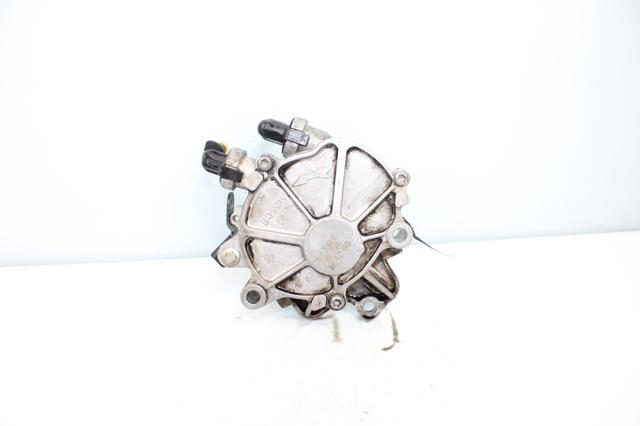 Pompa podciśnienia 4R8Q2A451AE LAND ROVER