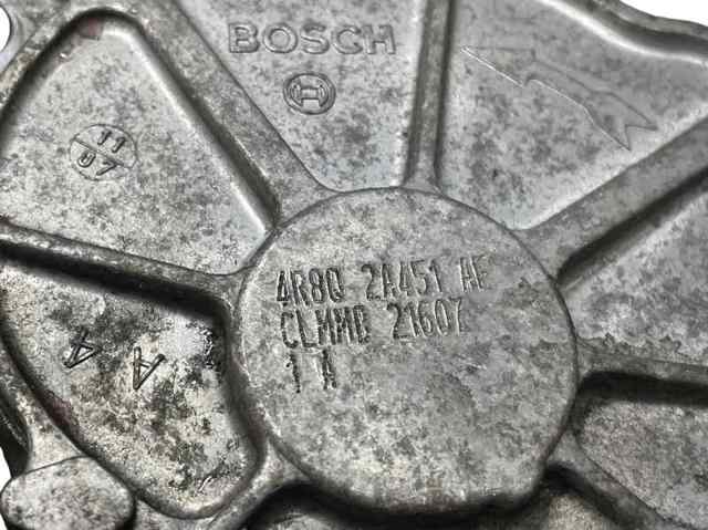 4R8Q2A451AF Land Rover