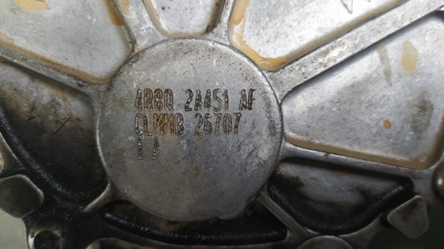 4R8Q2A451AF Land Rover