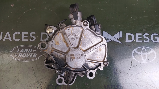 4R8Q2A451AF Land Rover