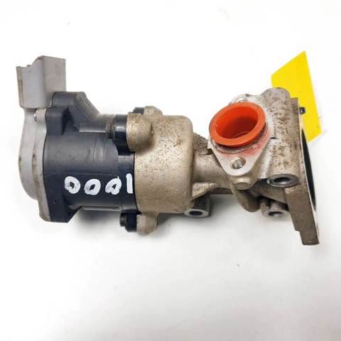 4R8Q9D475A Land Rover
