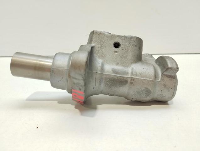 Główny cylinder hamulców 4S612140KF FORD