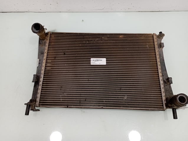 Chłodnica silnika 4S6H8005DA FORD