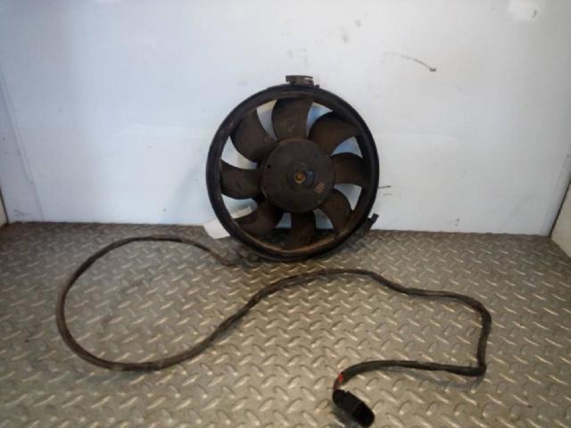 Wentylator elektryczny układu chłodzenia kompletny (silnik+wirnik) 4Z7959455 VAG