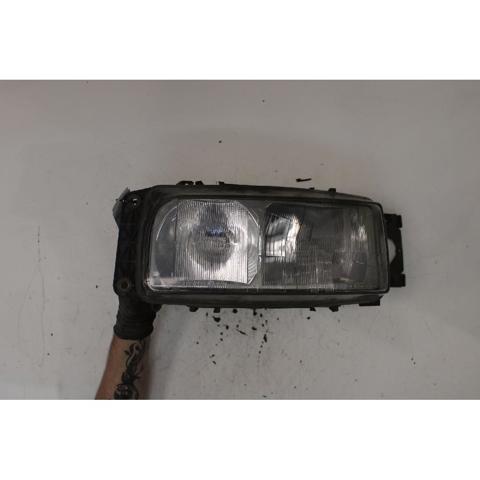 Reflektor lewy 5001840476 RENAULT