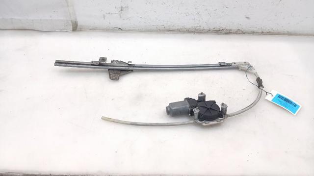 Mechanizm podnoszenia szyby drzwi przednich lewych 500314229 IVECO