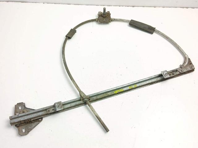Mechanizm podnoszenia szyby drzwi przednich prawych 500314250 IVECO