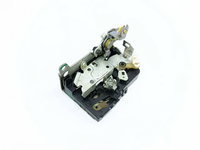 Zamek drzwi przednich lewych 500314255 IVECO