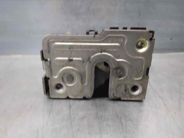 Zamek drzwi przednich prawych 500314256 IVECO