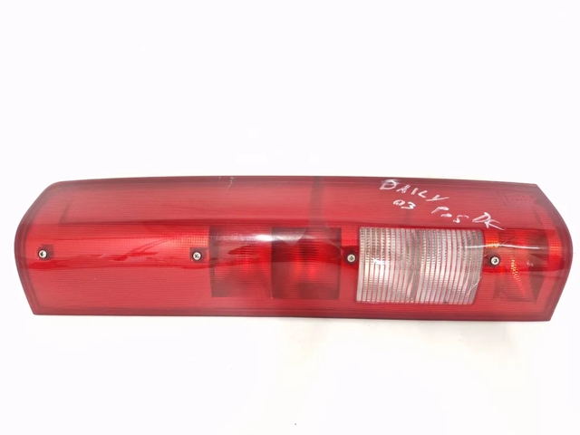 Lampa zespolona tylna prawa 500319558 IVECO