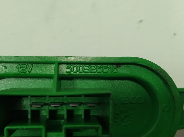 Rezystor wentylatora nagrzewnicy (ogrzewacza kabiny) 500326616 IVECO