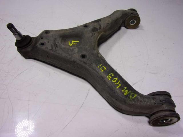 Wahacz zawieszenia przedniego dolny lewy 500334717 IVECO