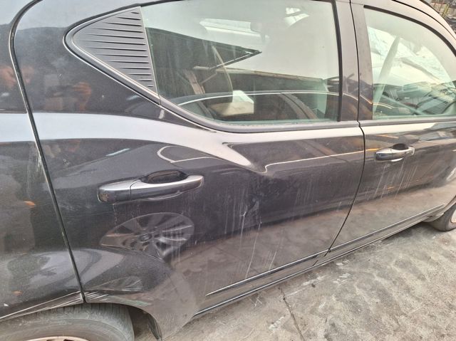 Drzwi Dodge Avenger