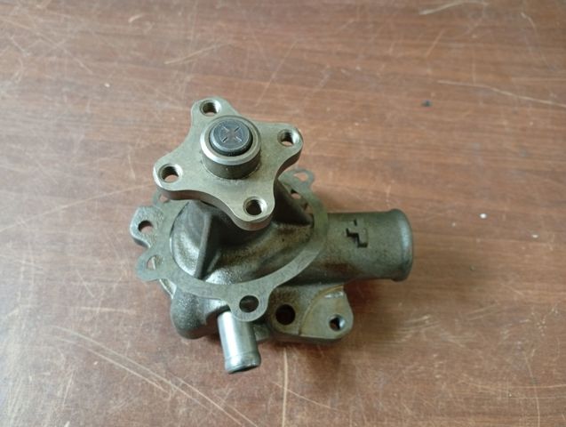 Pompa chłodząca wodna 5011864 FORD