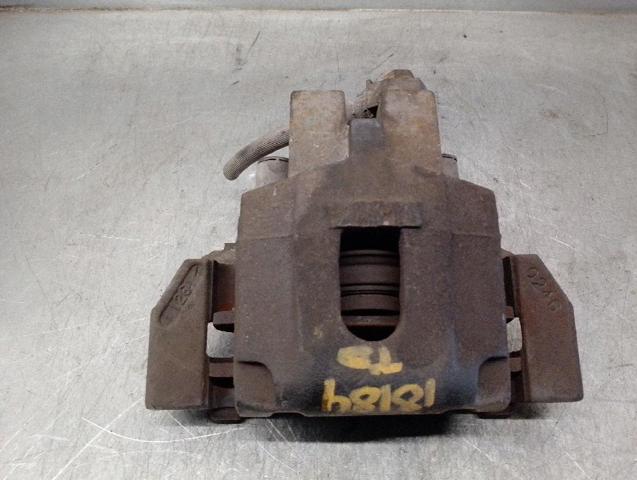 Zacisk hamulcowy tylny prawy 5011974AA CHRYSLER