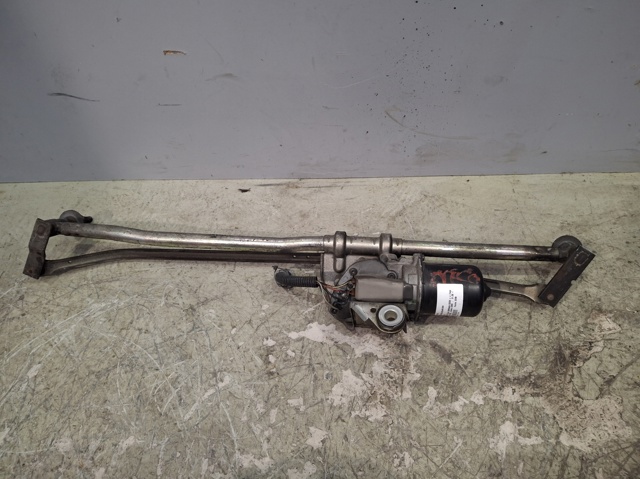 Mechanizm wycieraczek 504084722 IVECO