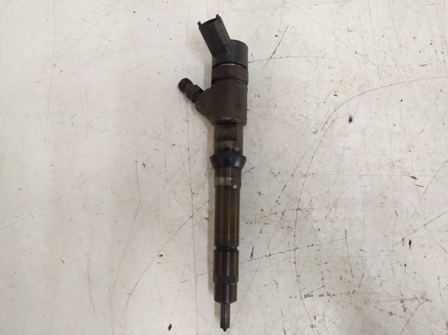 Wtryskiwacz paliwa 504088755 IVECO