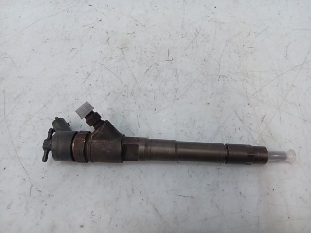 Wtryskiwacz paliwa 504088755 IVECO