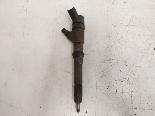 Wtryskiwacz paliwa 504088755 IVECO