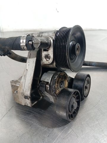 Pompa wspomagania hydraulicznego kierownicy 504385414 IVECO