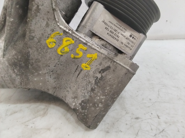 Pompa wspomagania hydraulicznego kierownicy 504385414 IVECO