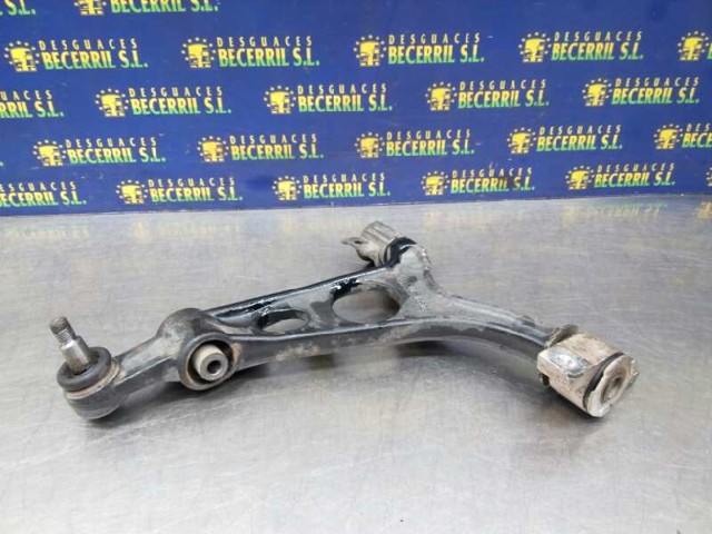Wahacz zawieszenia przedniego dolny prawy 50509339 FIAT