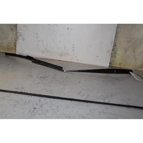 Ramię wycieraczki szyby przedniej 50509404 FIAT