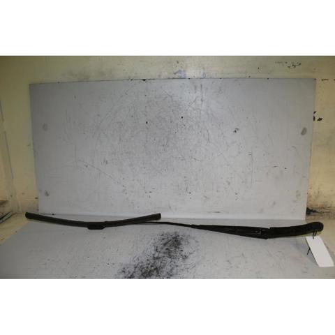 Ramię wycieraczki szyby przedniej 50509404 FIAT