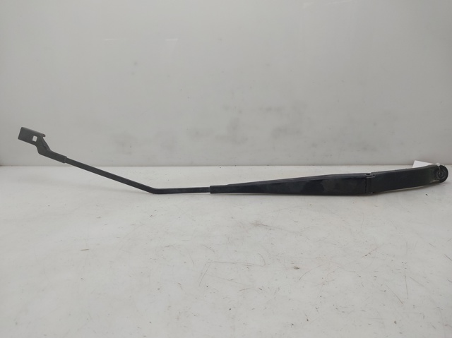 Ramię wycieraczki szyby przedniej 50509404 FIAT