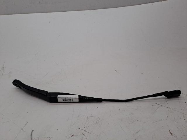 Ramię wycieraczki szyby przedniej 50509404 FIAT