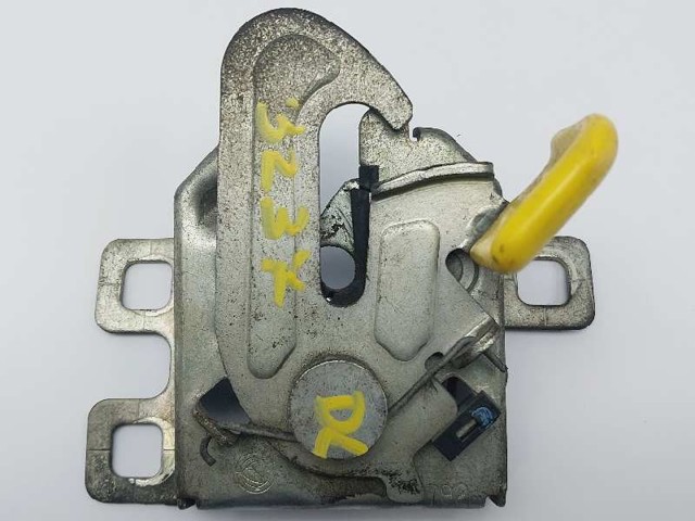 Zamek maski do Alfa Romeo Giulietta 940
