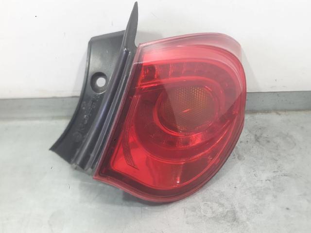 Lampa zespolona tylna prawa zewnętrzna 50513612 FIAT