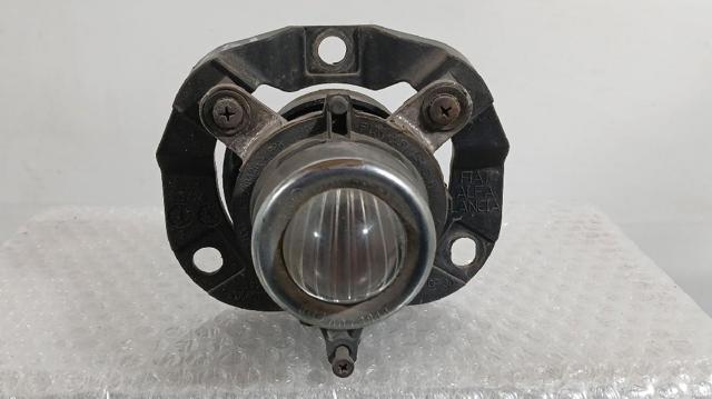 Lampa przeciwmgielna lewa/prawa 50530980 FIAT