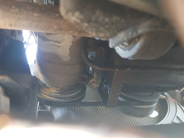 Sprężarka klimatyzacji 5060213931 NISSAN
