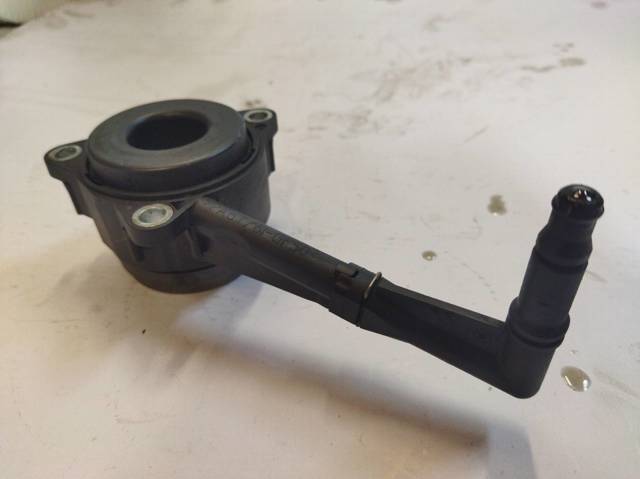 Cylinder sprzęgła Volkswagen Multivan