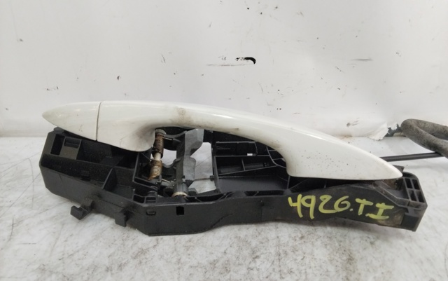 Pałąk zewnętrznej klamki drzwi tylnych lewych 510837811E VAG